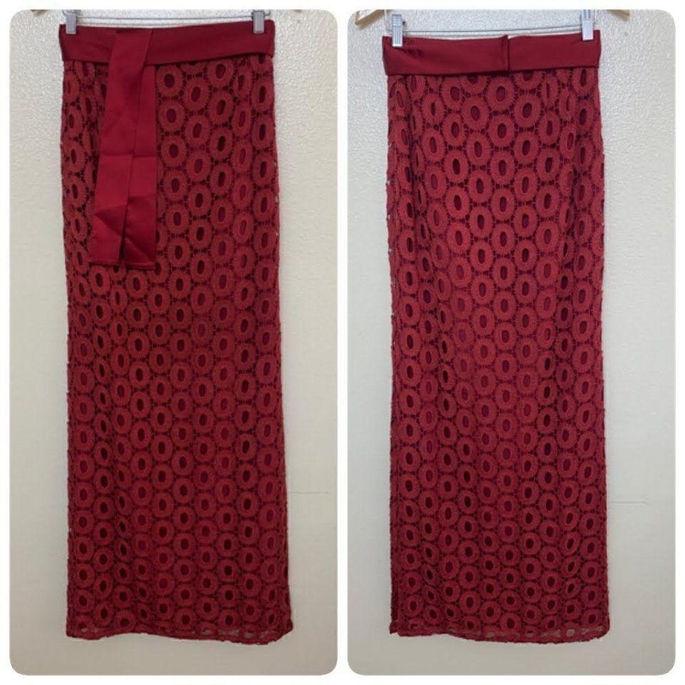 St. John Soutache Column Long Feminine Croquette Lace Maxi Skirt 4 Red Burgundy - Picture 3 of 14